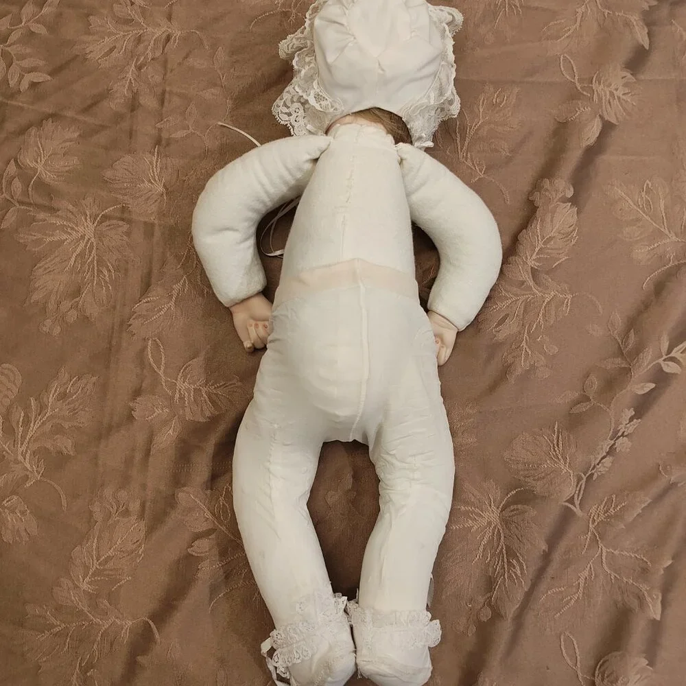 Sugar Britches Reproduction 1991,Linda Edwards Baby Doll, Used